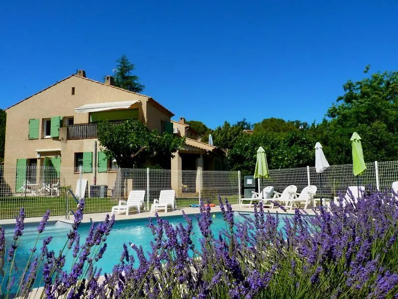 La Saluade, Pour Curistes Ou Vacanciers Greoux-les-Bains