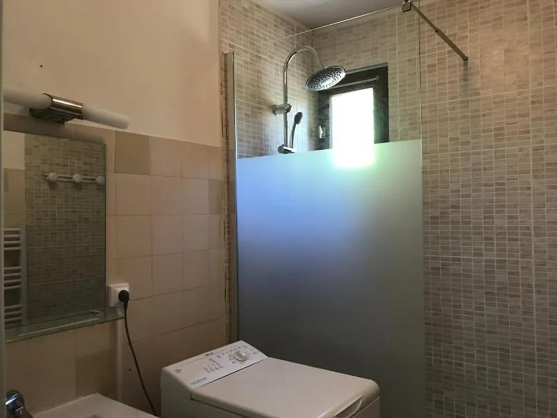 La Saluade, Pour Curistes Ou Vacanciers Greoux-les-Bains